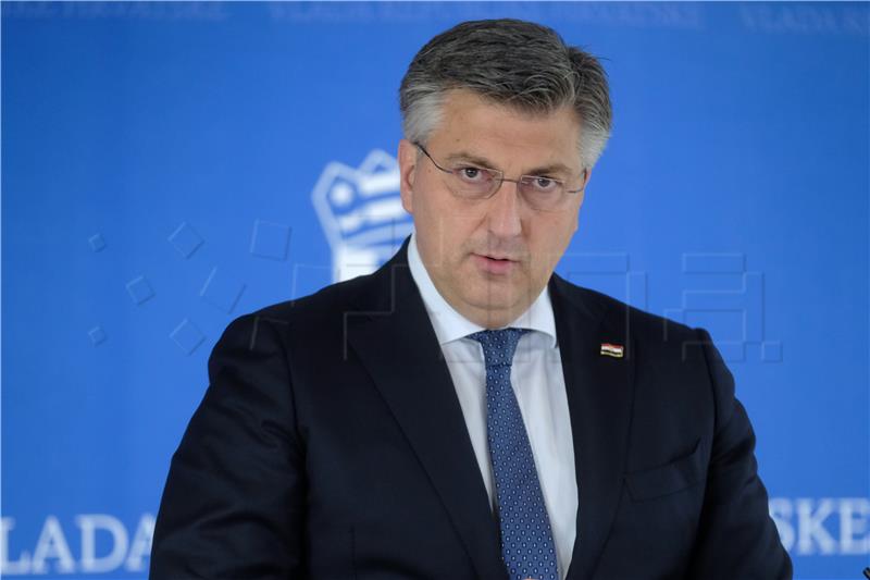 Plenković: U Hrvatskoj danas premašen broj od milijun cijepljenih !