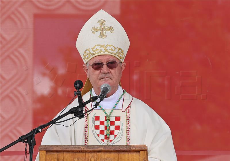 Memorial mass held at Udbina for Bleiburg victims