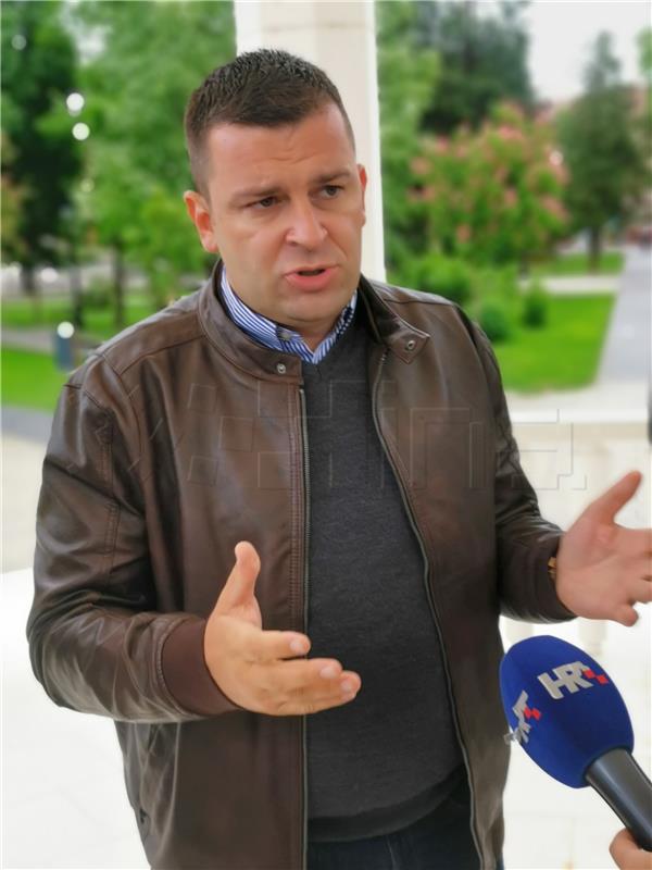 Bjelovar: Konferencija za medije Darija Hrebaka