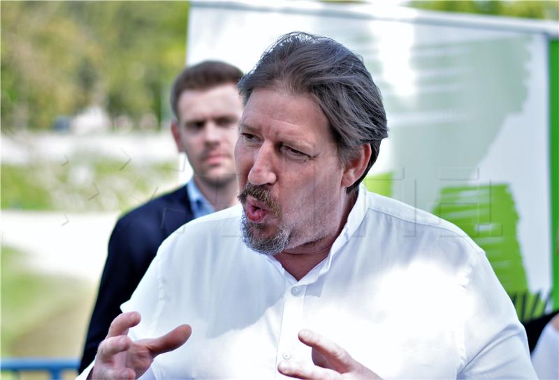 Austrian MEP backs Tomašević, says green policies are neither left nor right