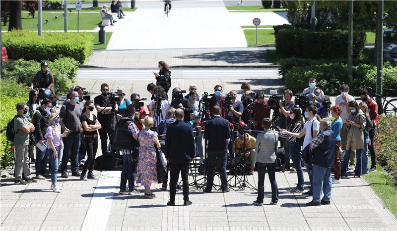 Konferencija za medije Tomislava Tomaševića