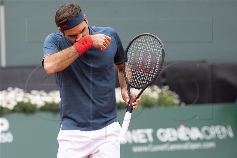 Federer poražen u prvom meču nakon dva mjeseca