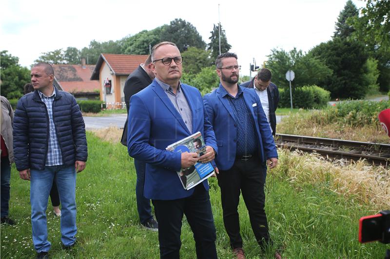 Konferencija za medije Domovinskog pokreta i Mosta 