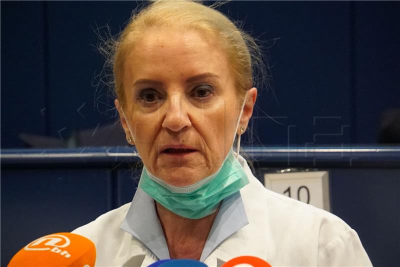 BiH: Obitelj Izetbegović u problemima, sporan doktorat i cijepljenje preko reda