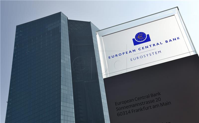 ECB mora zadržati monetarne poticaje jer kriza nije prošla