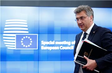 Plenković: Hrvatska bi mogla u Schengen 2022. godine