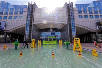 BELGIUM EU PALIAMENT GREENPEACE PROTEST