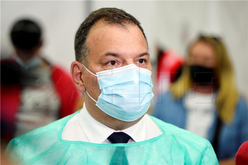 Beroš: Manje od 1000 hospitaliziranih i 100 na respiratoru