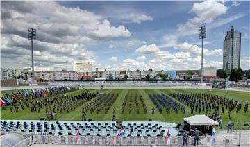 Na stadionu u Kranjčevićevoj generalna proba za 30. obljetnicu Hrvatske vojske