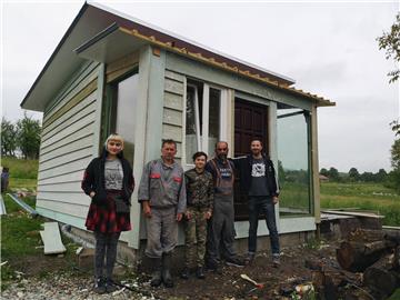 Šibenčani izgradili kuću i završili humanitarnu akciju "Gradimo kuću za potresene"