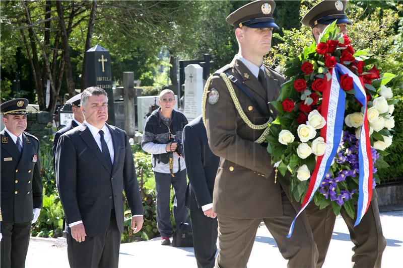 Svečano obilježavanje Dana Hrvatske vojske na groblju Mirogoj