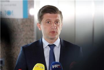 Marić: Ovih 0,7 posto pada smo planirali, sada idemo u plus 