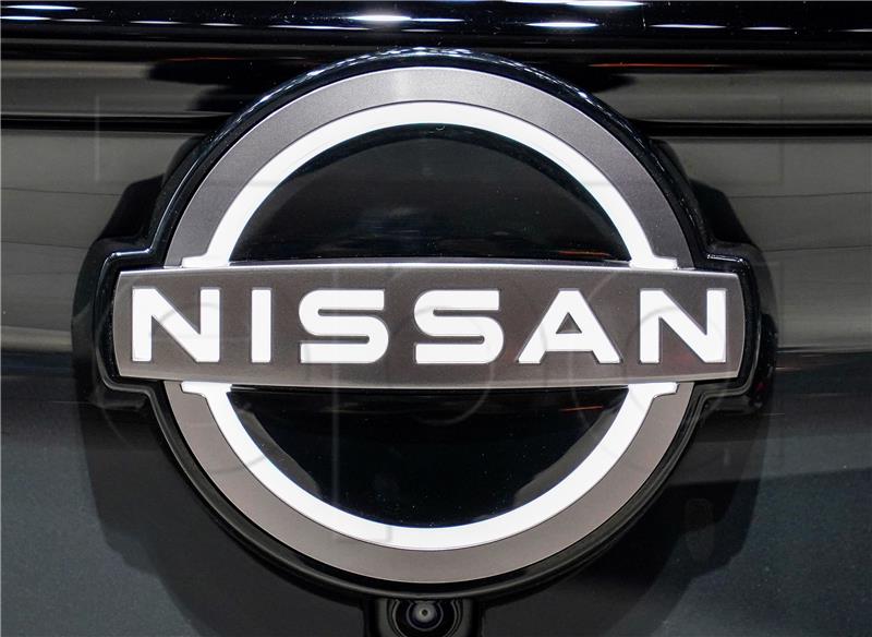 Nissan gradi tvornice baterija za električna vozila u Japanu i Britaniji - Nikkei