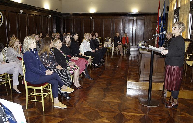 Studentima riječkoga Sveučilišta s područja pogođenih potresom 387.500 kuna