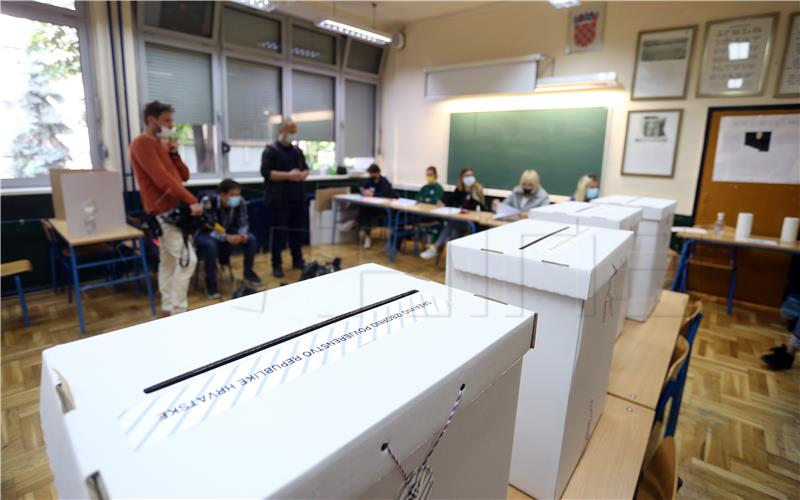 Croatia holding election runoffs on Sunday