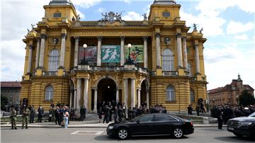 Obavijest korisnicima; Plenković na koncertu u HNK u povodu Dana državnosti RH