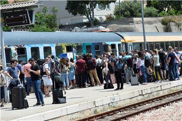 Dolazak vlaka s češkim, slovačkim i mađarskim turistima                           