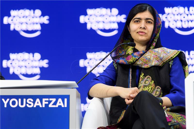 Malala Yousafzai na naslovnici britanskog izdanja Voguea