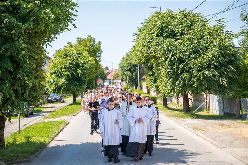 Biskup Székely na svetkovini sv. Kvirina, zaštitnika Sisačke biskupije i Siska