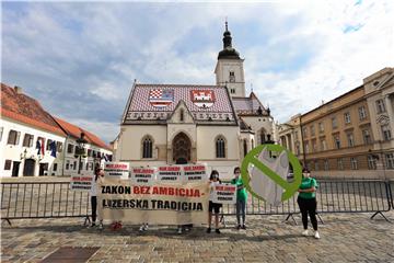 Zelena akcija ispred Hrvatskog sabora