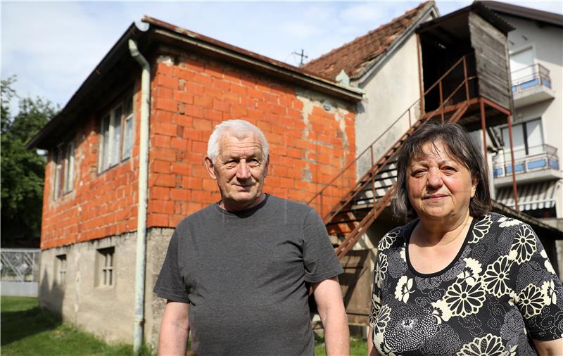 Počelo rušenje prve kuće u Zagrebu nakon potresa