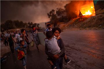 Migrantima 10 godina zatvora za podmetanje požara u grčkom logoru Moria