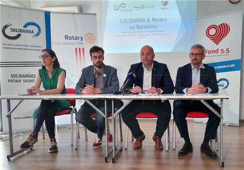 Solidarna i Rotary planiraju do zime na Banovini sagraditi 11 protupotresnih kuća