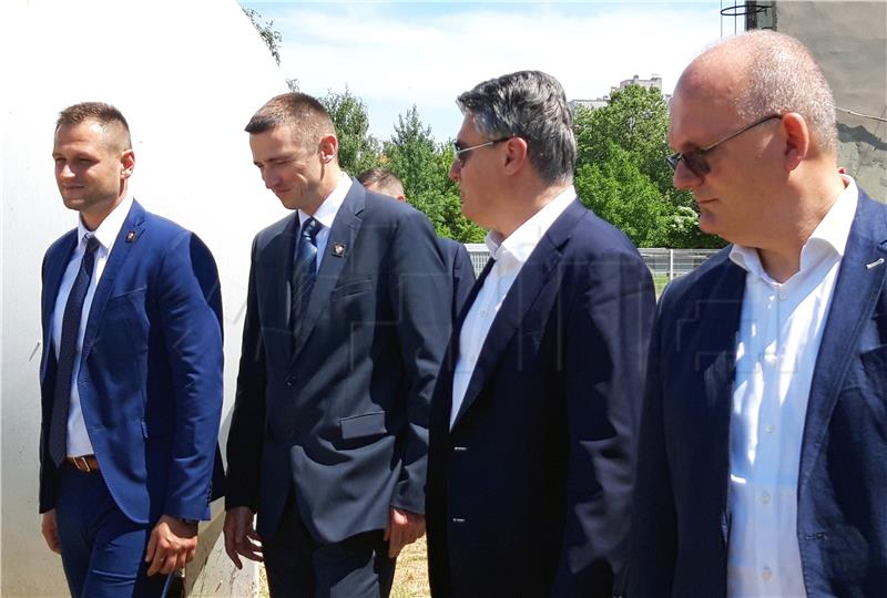 Milanović obišao solarno terminalno polje u Borovom Naselju