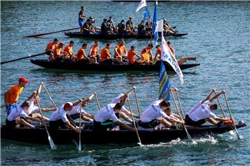 Zagrebački lađari pobijedili na đakovačkoj verziji Maratona lađa na Neretvi