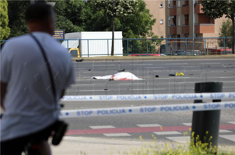 Zagreb: U sudaru motocikla i bicikla smrtno stradali vozači