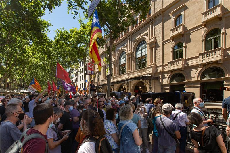 Madrid: Pomilovanja katalonskih separatista nisu korak prema referendumu 