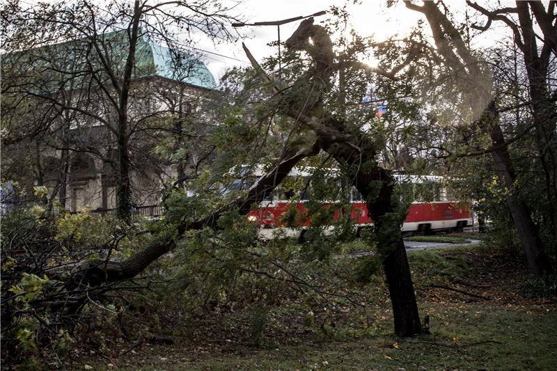 Stotine ozlijeđenih u tornadu u Češkoj