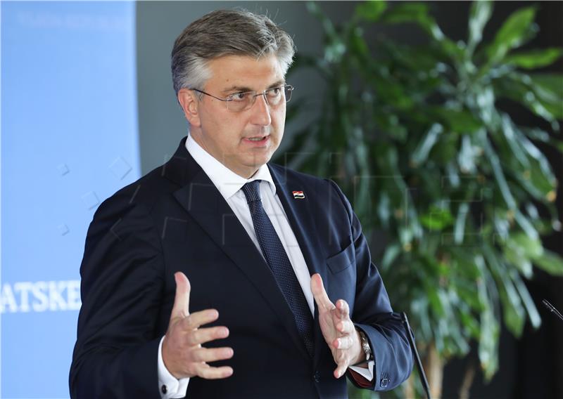 Plenković: Croatia can enter euro area and Schengen in next two years