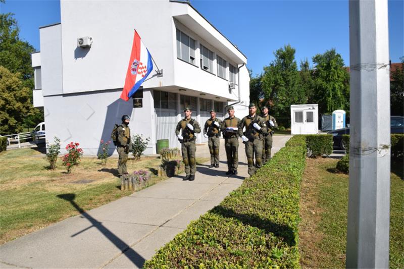 Godišnjica napada na policijsku postaju u Glini