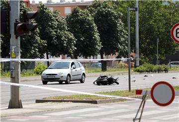 Zagreb: U sudaru automobila i motocikla poginula jedna osoba