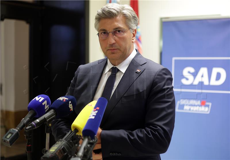 PM: Milanović exerting pressure on Supreme Court, preaching hatred towards HDZ