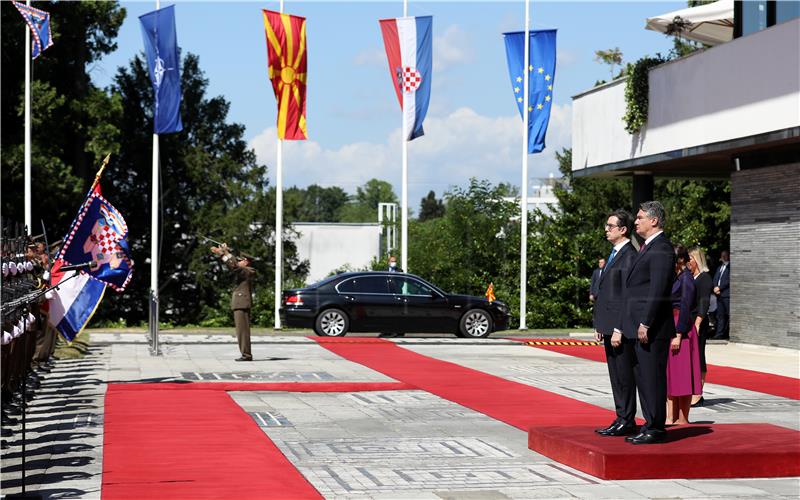 Sjevernomakedonski predsjednik Pendarovski s Zoranom Milanovićem