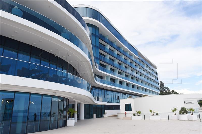 Otvoren Hilton Rijeka Costabella Beach Resort and Spa