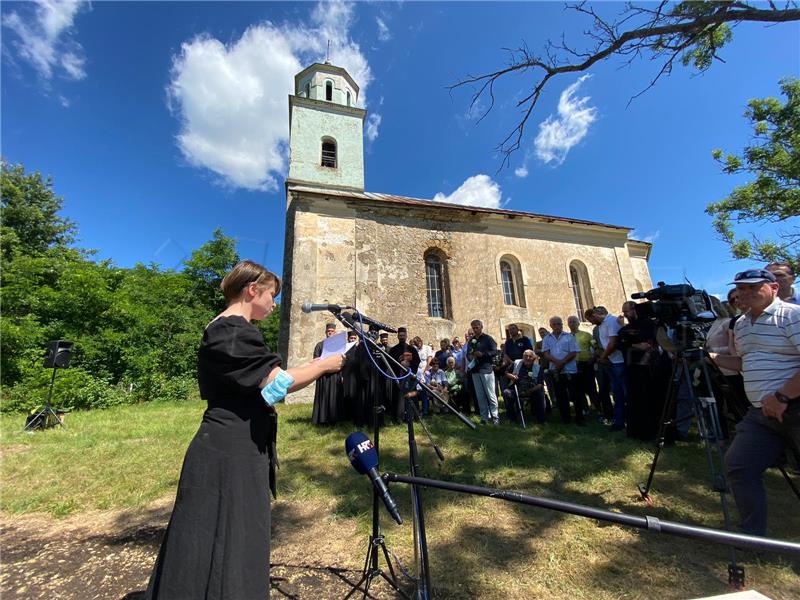 Donja Suvaja: Otvoren spomenik posvećen žrtvama ustaškog zločina