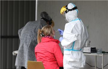 U Zadarskoj županiji 40 novozaraženih, umrla jedna osoba