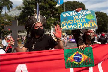 Deseci tisuća Brazilaca prosvjeduju protiv Bolsonara