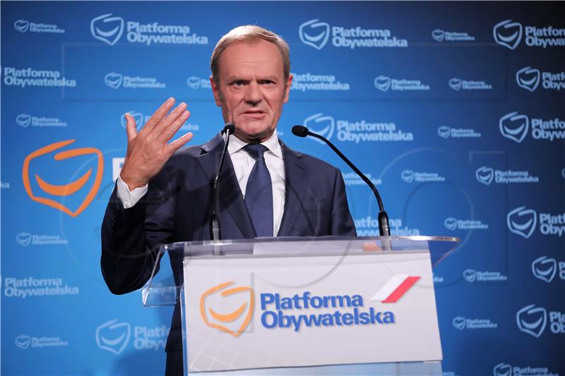 Donald Tusk najavio da će napustiti mjesto predsjednika EPP-a