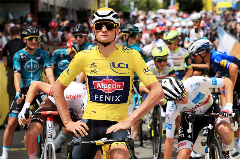 Tour de France: I Mathieu van der Poel odustao