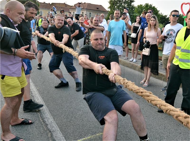 Na karlovačke programe 'Zvijezdanog ljeta' uz covid propusnice