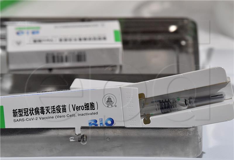 Hungary donates 200,000 doses of Chinese COVID vaccine to Montenegro