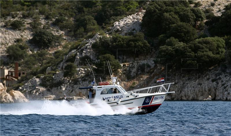 12 injured when speedboat and inflatable boat collide off Split