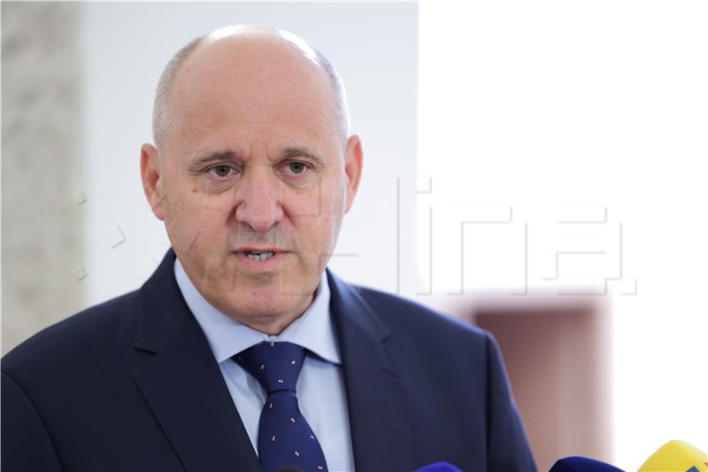 HDZ whip: We won't allow biggest construction project in Croatia to be slurred