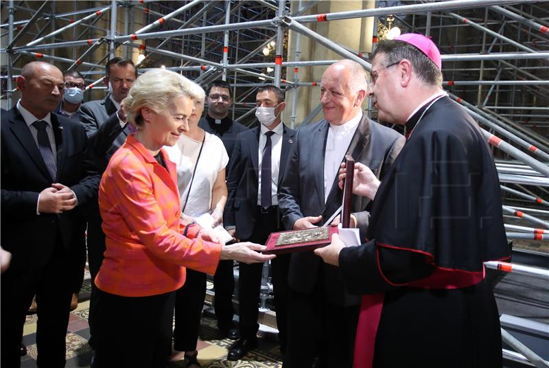 Bishop tells von der Leyen Zagreb Cathedral is European asset; she hopes to return