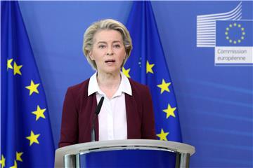  Von der Leyen: EU isporučio dovoljno doza da se cijepi 70 posto odraslih 