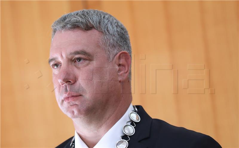Zagrebački odvjetnik Josip Šurjak ponovno izabran za predsjednika HOK-a